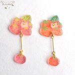いちご大好き！くまのピンバッチ/アクセサリー