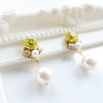 イエロービジューとパールのピアス/イヤリング