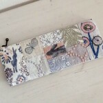 <<現品>>ミナペルホネン*cerebrate*choucho*フラットペンケース