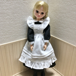 リカちゃん　フリルエプロン