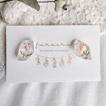 チューリップのアートな鉱石レジン♡ピアス／イヤリング♡