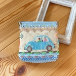 刺繍ポーチ　クラシックカー