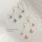 ☆green＆pink チェコビーズ揺れるピアス／イヤリング☆ゆらゆら\春色／ミントグリーン／グリーン