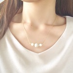 シェルと白珊瑚のネックレス
