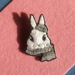 マダムうさぎ(モノクロ)