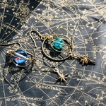 再販×8　夜の魔術部　天体観測　惑星　ルナフラッシュとバイカラーガラス　ピアス　イヤリング