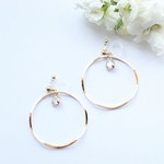 フープとジルコニア♡　ゆれるピアス/樹脂ノンホールピアス（イヤリング）