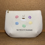カラフルマカロンの刺繍コロリンポーチ