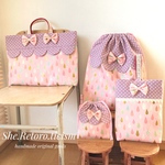 ☆hiro・・さまオーダー品＊　しずく柄ピンク×薄紫ドット(半円モチーフタイプ）　レッスンバッグ・ナップサック・上履き入れ・巾着