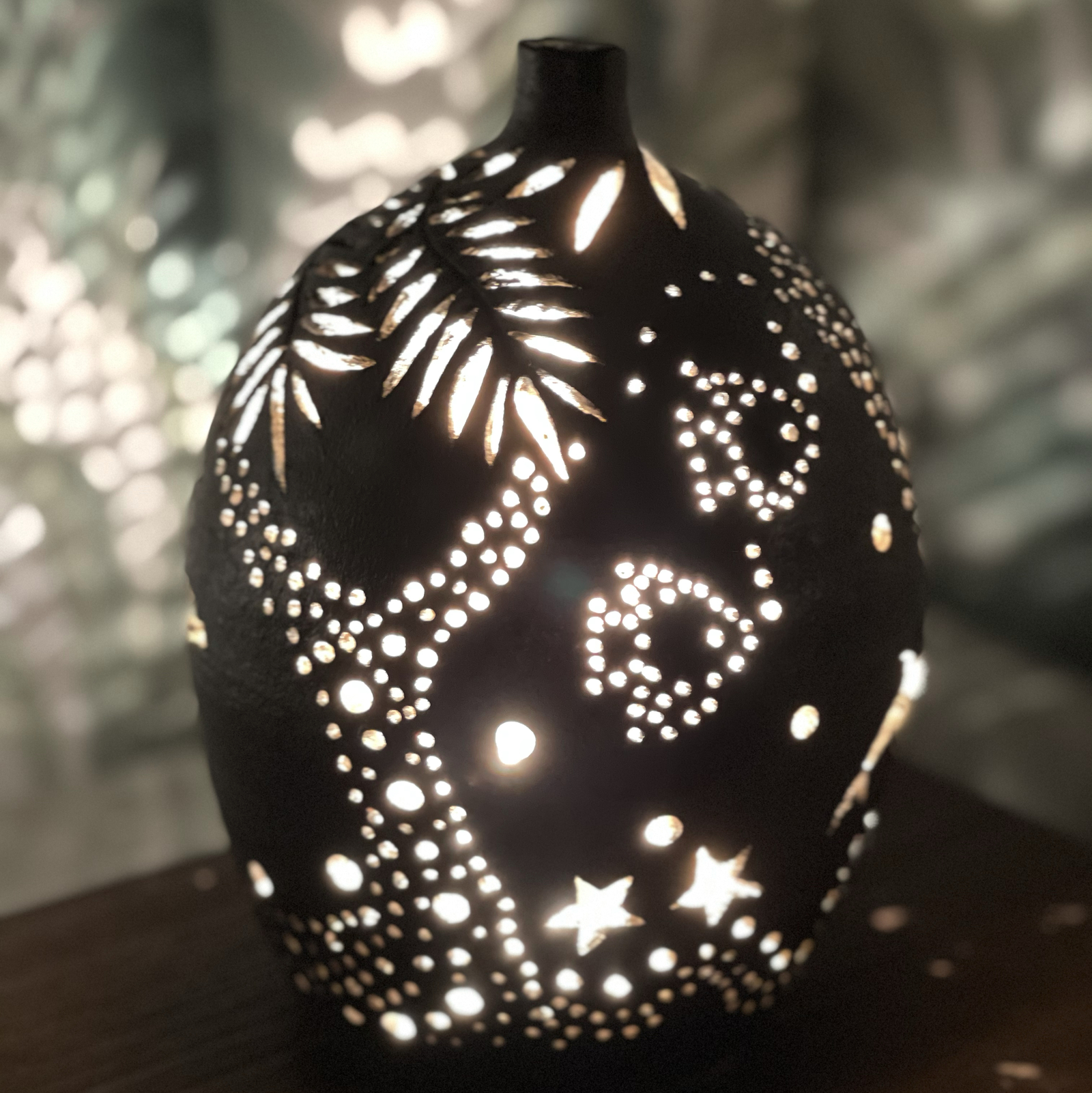 海の仲間たち大集合💕遊ぶドルフィン🐬ランプシェード - YAYOIGAMA'S