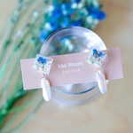  ブルーのデルフィニウムのピアス（イヤリング）