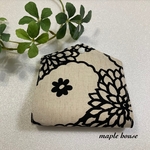 マスク仮置きポーチ🍀大輪の花柄ブラック