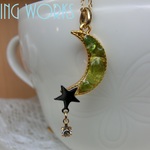 再販：ＧＲＥＥＮ　MOONネックレス　星とｽﾜﾛﾌｽｷｰ付