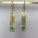 エメラルド　ピアス