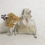 ワンハンドル　インド刺繍ホワイトグレージュ巾着BAG 　E