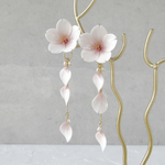 【2way】桜の花びら揺れるピアス/イヤリング