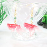 金魚のフックピアス【赤】サージカルステンレスピアス