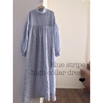 Blue stripe highcollar dress