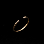 「繊細」K18イエローゴールド 天然ダイヤモンド　リング　あわせ易い　上品　シンプル 繊細 重ね付き　ring