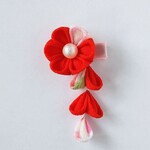 つまみ細工 ベビークリップ 華やかな明るい赤
