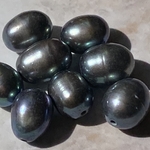 淡水パール0042　変形グレー(10個入り)