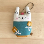 ミナペルホネン イースターうさぎのぬいぐるみ ٭ バッグチャーム.01