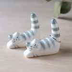 《新色》しま猫の置物/リングホルダー(リングスタンド)  グレー