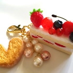 スティックショートケーキのキーホルダー