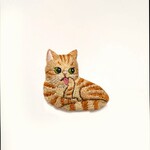 猫 刺繍ブローチ（ペロペロ）