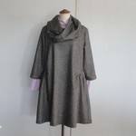 ウール　脇ギャザーのチュニックワンピ（スヌード付き）