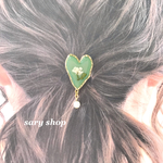 【2color】ちょこんと小花のアンティーク調歪みハートのポニーフック/ヘアーカフ/ヘアゴム