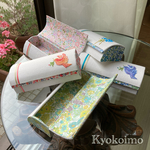 【new オーダー】優しい雰囲気の　手刺繍入りメガネケース