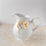 アンティークバニラ　すずらんのピアス(イヤリング）