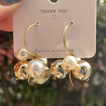 ゴールドとパールのジャラジャラフープピアス