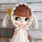 ネオブライスアウトフィット♡たれ耳ボンネット(ミニブローチ付き)