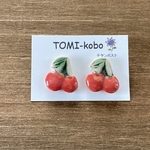 さくらんぼのピアス(陶器)／イヤリング ※チタンポスト