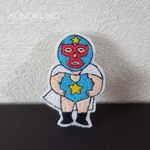 ストロング覆面レスラー★ブローチ