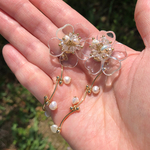 clear flower × swing freshwater pearl pierce／ earring