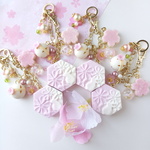 桜姫さまと桜のお干菓子バッグチャーム (お団子チャーム付き/ピンクパープルカラー)