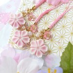 【1年以上ご縁がない方限定】桜の練り切り根付けストラップ(押棒しべタイプ)
