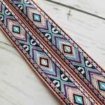 チロリアンテープ　刺繍　リボン