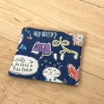 ティッシュとハンカチケース