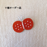 Y様オーダー品　ちょうちょのブローチ(オレンジ×オレンジ)