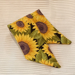 ひまわり柄の太めツイリースカーフ