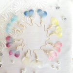 可愛い花びらとコットンパールのピアス／イヤリング