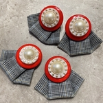 レトロボタンピアス