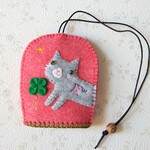 四つ葉と猫と龍神様のキーケース(龍体文字入り)