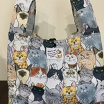エコバッグ・コンビニサイズ☆撥水加工生地/猫柄・おねだりにゃんこ時々招き猫