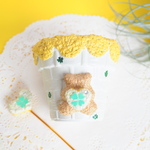 ハートのピック付き リメイク鉢·リメ鉢　2.5号『恋するくまちゃん🐻💕~幸せの四葉のクローバー🍀』