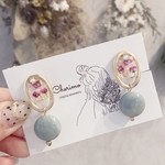 新作♡*°変形ゴールド×コインマーブルビーズ×ドライフラワー レジン   イヤリング　ピアス